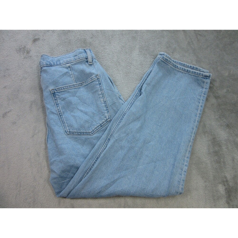 Uniqlo Jeans Women's Sz Small 27 x 25.5 Relaxed Fit Light Wash Blue Stretch